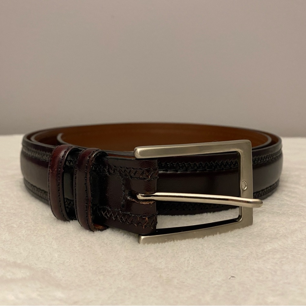 Johnston & Murphy Aniline Kipskin Shoulders Leather Belt 44706